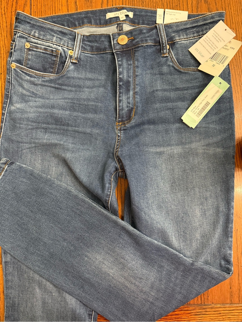 STS Blue Women's Skinny Jeans in Mid Blue Wash